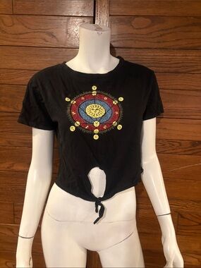 Streetwear Society Black Crop Tie-Front Top with Sun Graphic